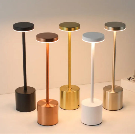 Moderne Tragbare Metall Tischlampe – Flexibles Licht Für Jede Gelegenheit 0