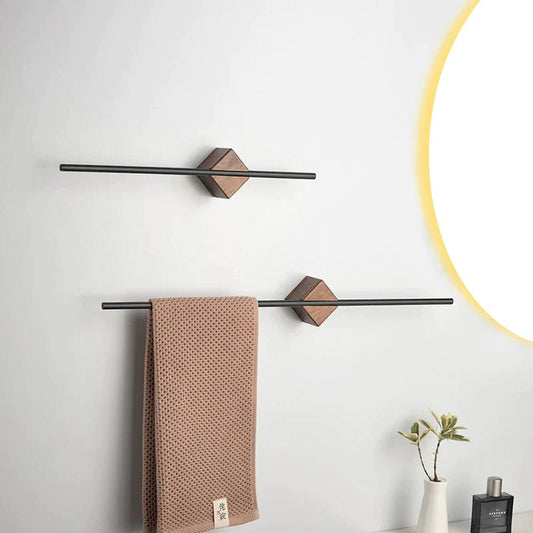 Schlanker Handtuchhalter Für Das Bad – Stilvolles Holzdesign Für Ihr Badezimmer 1