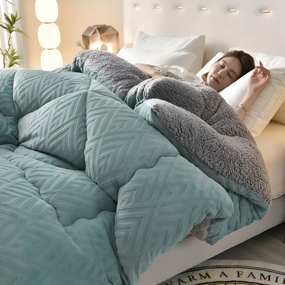 **Ultra Fluff Bettdecke – Luxuriöse Wärme für jede Jahreszeit** 8